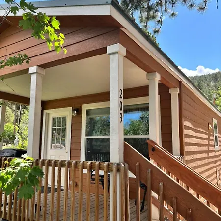 Yogi Bear'S Jellystone Park Camp-Resort In Estes Park-2